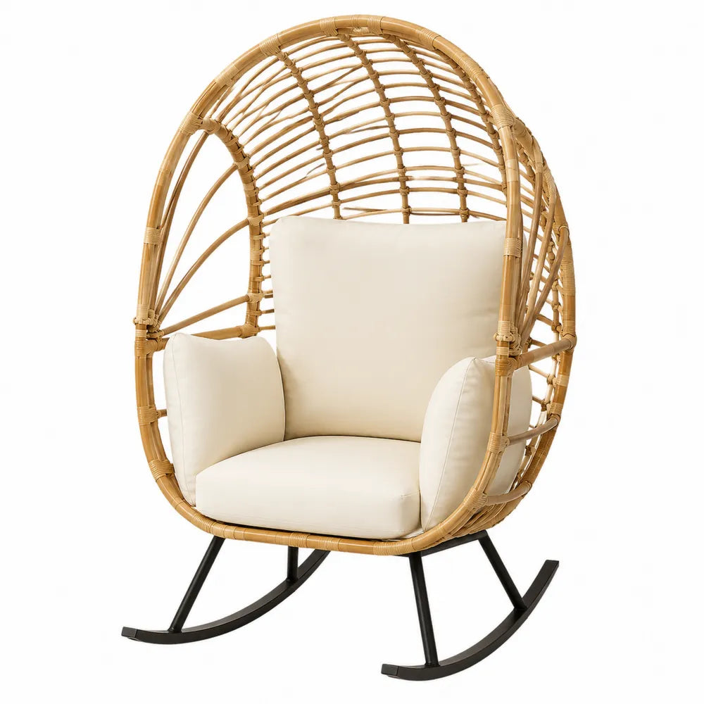 Fauteuil à bascule de jardin œuf en rotin synthétique PE beige avec coussins écru et piètement acier noir 95 x 92 x 150 cm